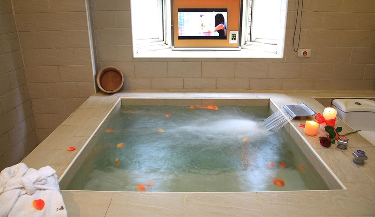 Ferienwohnung Yufuin Hot Spring Wulai Exterior foto